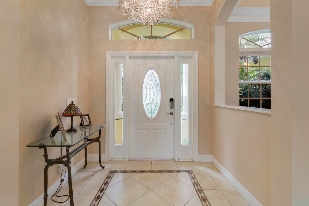 For Rent: $12,500 (4 beds, 3 baths, 2395 Square Feet)