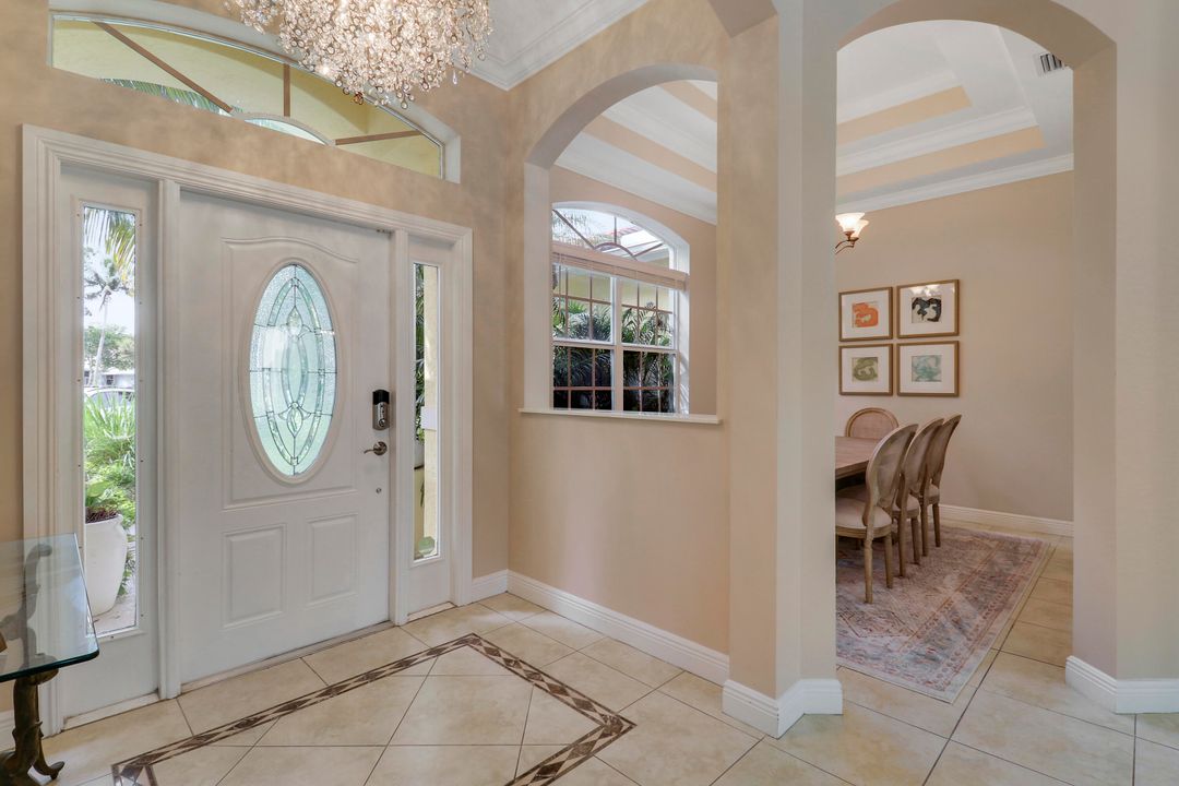 For Rent: $12,500 (4 beds, 3 baths, 2395 Square Feet)