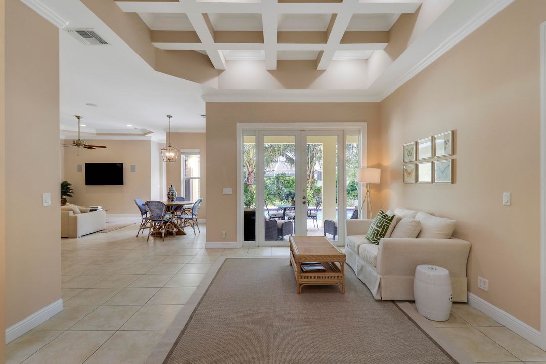 For Rent: $12,500 (4 beds, 3 baths, 2395 Square Feet)