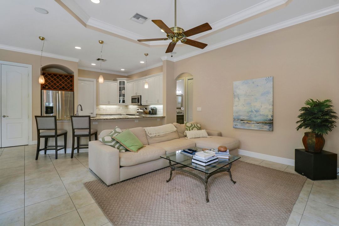 For Rent: $12,500 (4 beds, 3 baths, 2395 Square Feet)