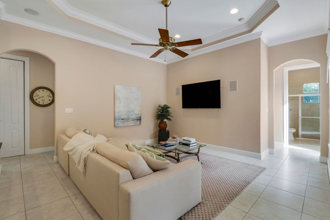 For Rent: $12,500 (4 beds, 3 baths, 2395 Square Feet)