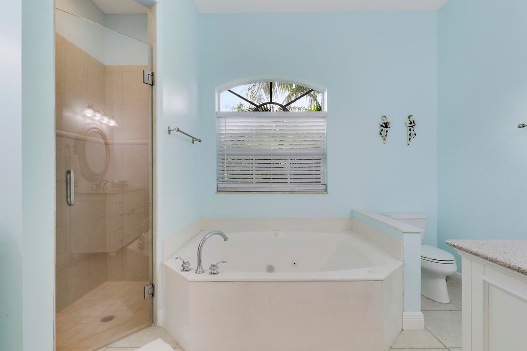 For Rent: $12,500 (4 beds, 3 baths, 2395 Square Feet)