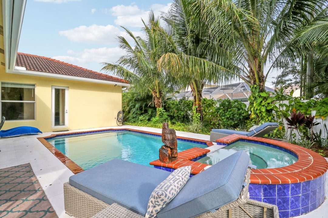 For Rent: $12,500 (4 beds, 3 baths, 2395 Square Feet)