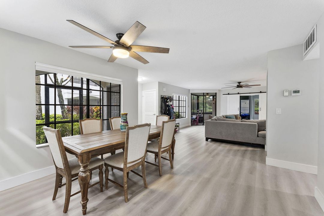 На продажу: $435,000 (2 спален, 2 ванн, 1705 Квадратных фут)