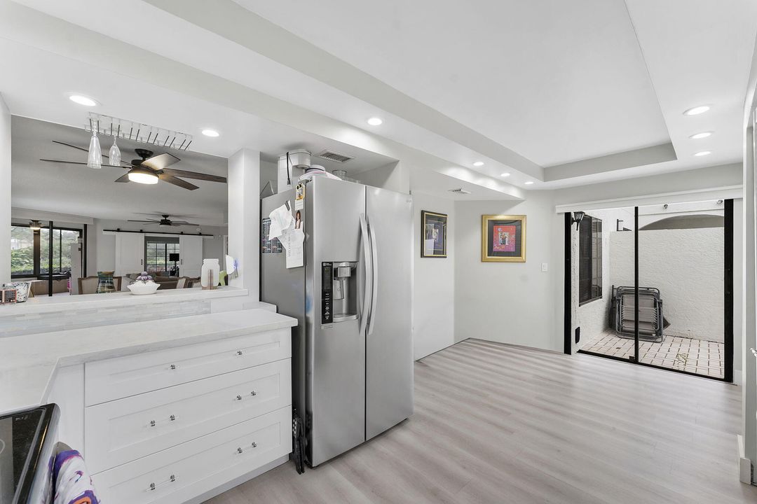 На продажу: $435,000 (2 спален, 2 ванн, 1705 Квадратных фут)