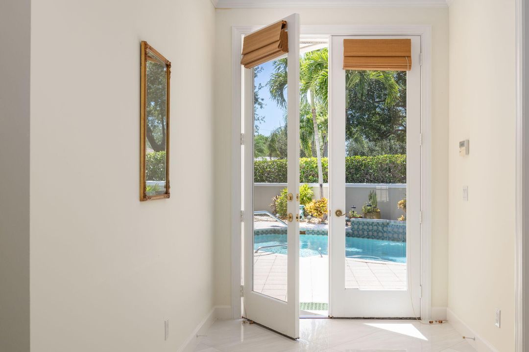 待售: $1,420,000 (3 贝兹, 3 浴室, 2372 平方英尺)