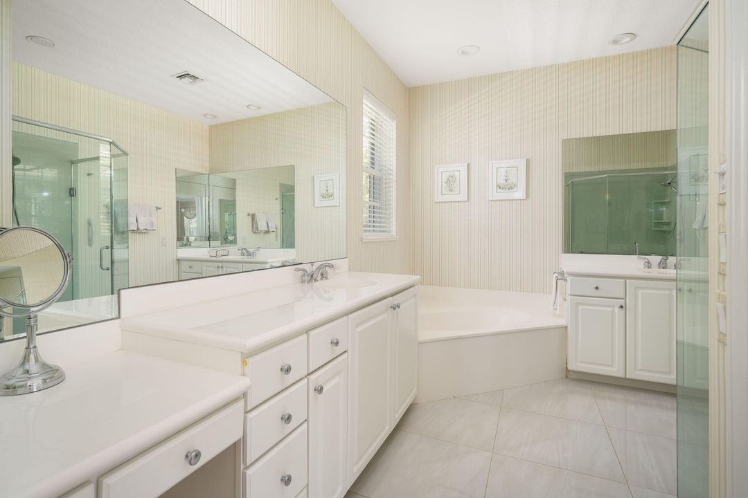 待售: $1,420,000 (3 贝兹, 3 浴室, 2372 平方英尺)