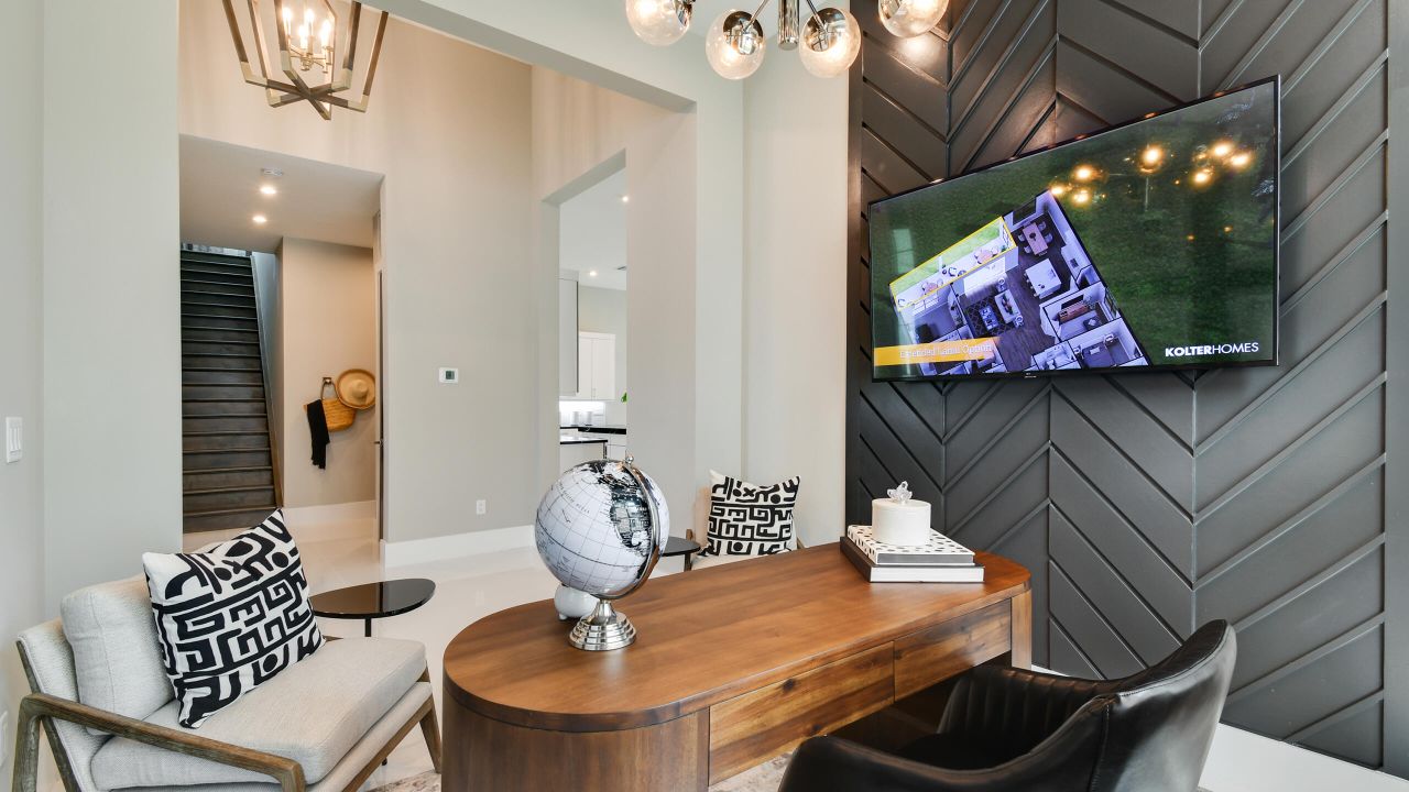 En Venta: $774,990 (3 camas, 3 baños, 2490 Pies cuadrados)