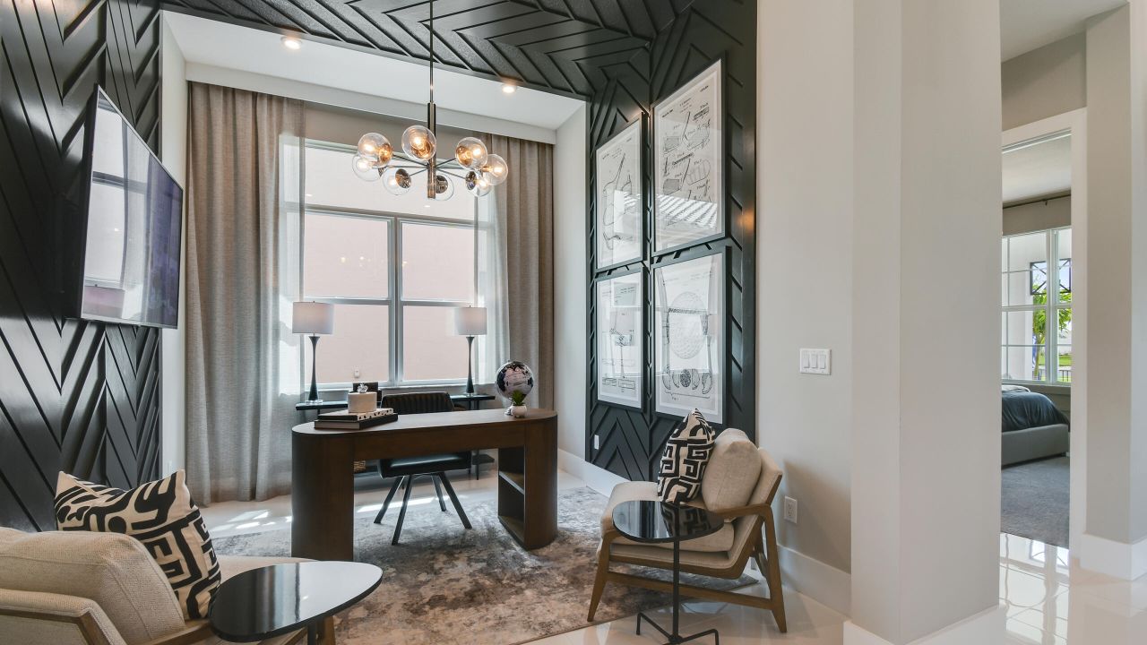 En Venta: $774,990 (3 camas, 3 baños, 2490 Pies cuadrados)