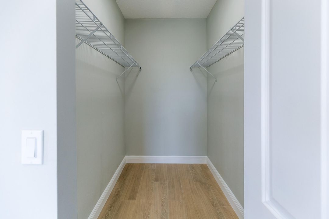 合同活跃: $633,999 (3 贝兹, 2 浴室, 1628 平方英尺)