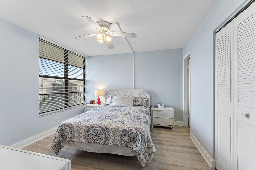 待售: $375,000 (2 贝兹, 2 浴室, 1095 平方英尺)