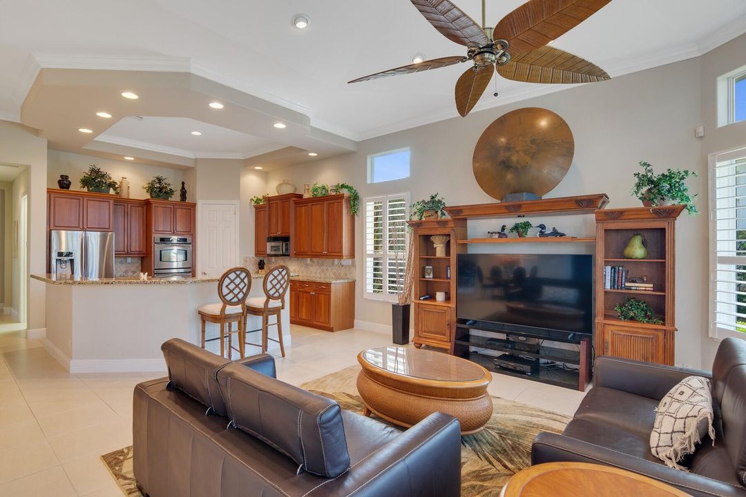 Active With Contract: $1,199,000 (3 beds, 2 baths, 2539 Square Feet)