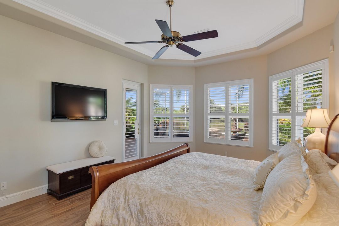 Active With Contract: $1,199,000 (3 beds, 2 baths, 2539 Square Feet)