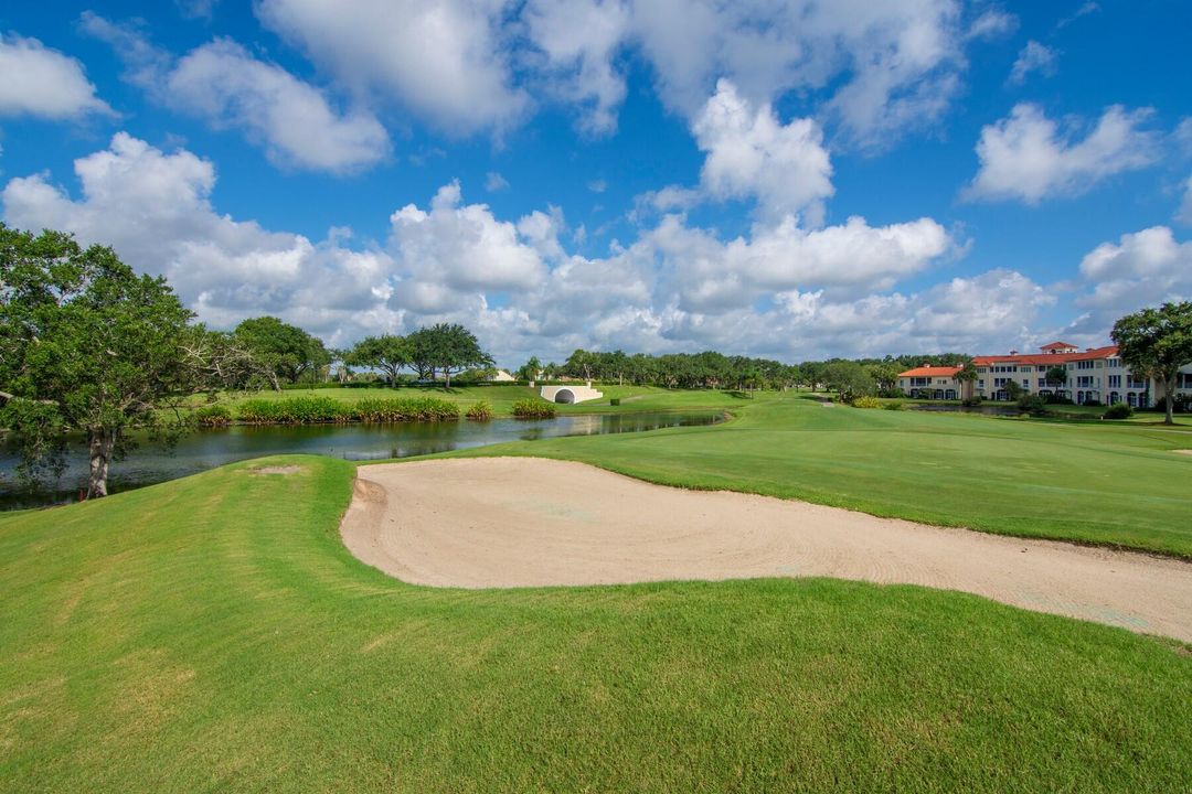 Active With Contract: $1,199,000 (3 beds, 2 baths, 2539 Square Feet)