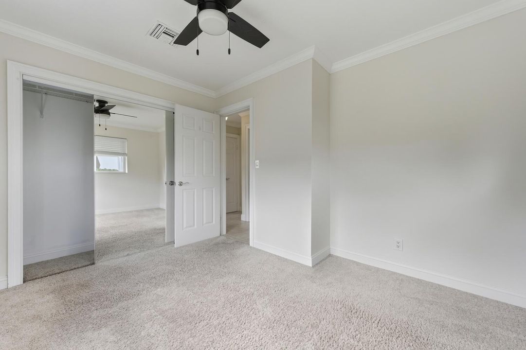 For Sale: $510,000 (2 beds, 1 baths, 995 Square Feet)