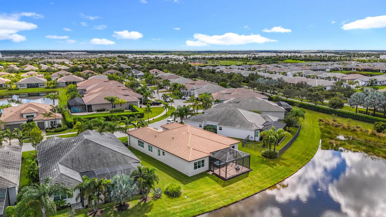 待售: $784,000 (3 贝兹, 2 浴室, 2580 平方英尺)