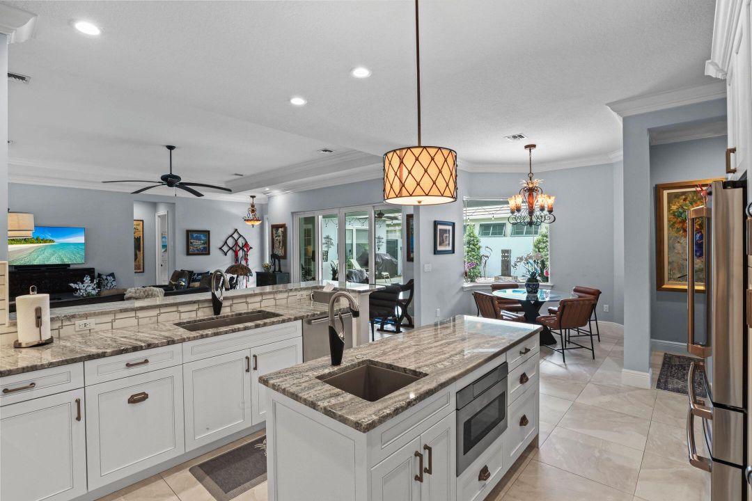 待售: $1,185,000 (3 贝兹, 3 浴室, 2915 平方英尺)