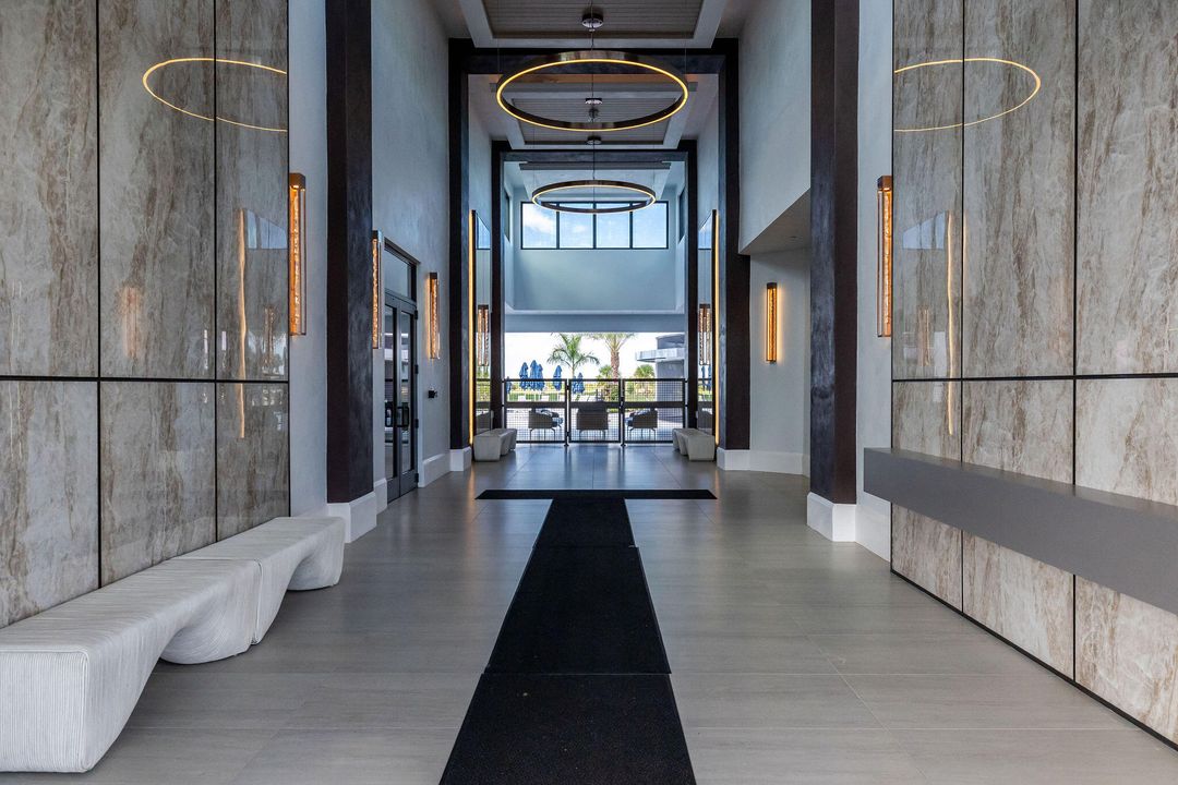 На продажу: $1,870,000 (5 спален, 5 ванн, 5479 Квадратных фут)