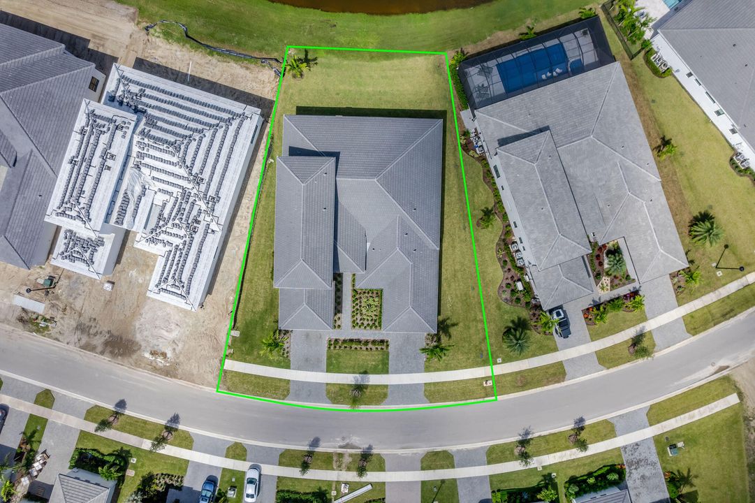 На продажу: $1,870,000 (5 спален, 5 ванн, 5479 Квадратных фут)