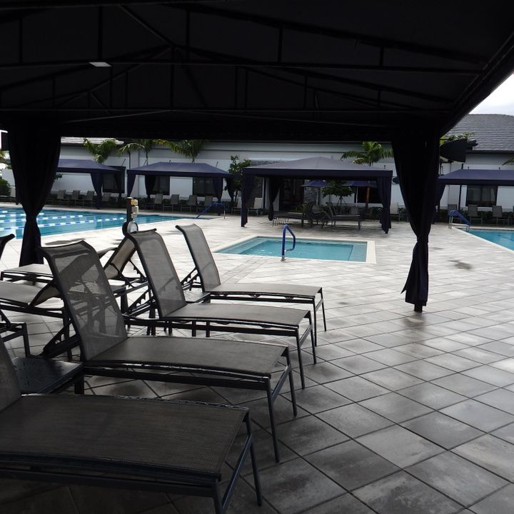 待售: $784,000 (3 贝兹, 2 浴室, 2580 平方英尺)