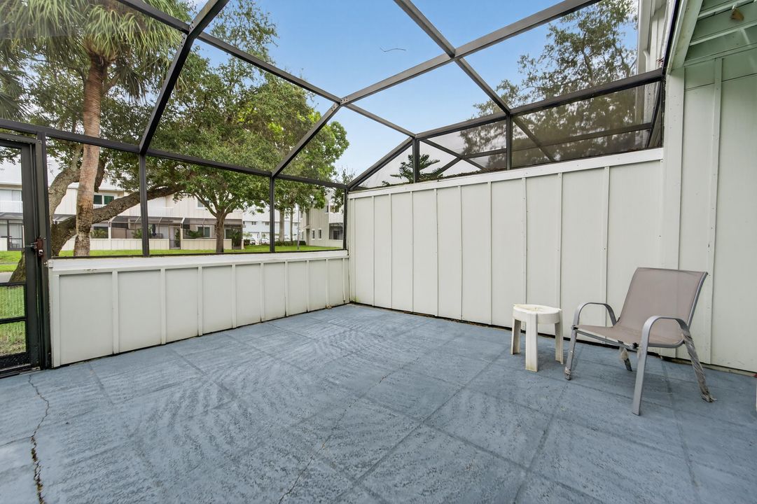 Activo con contrato: $359,999 (2 camas, 2 baños, 1208 Pies cuadrados)