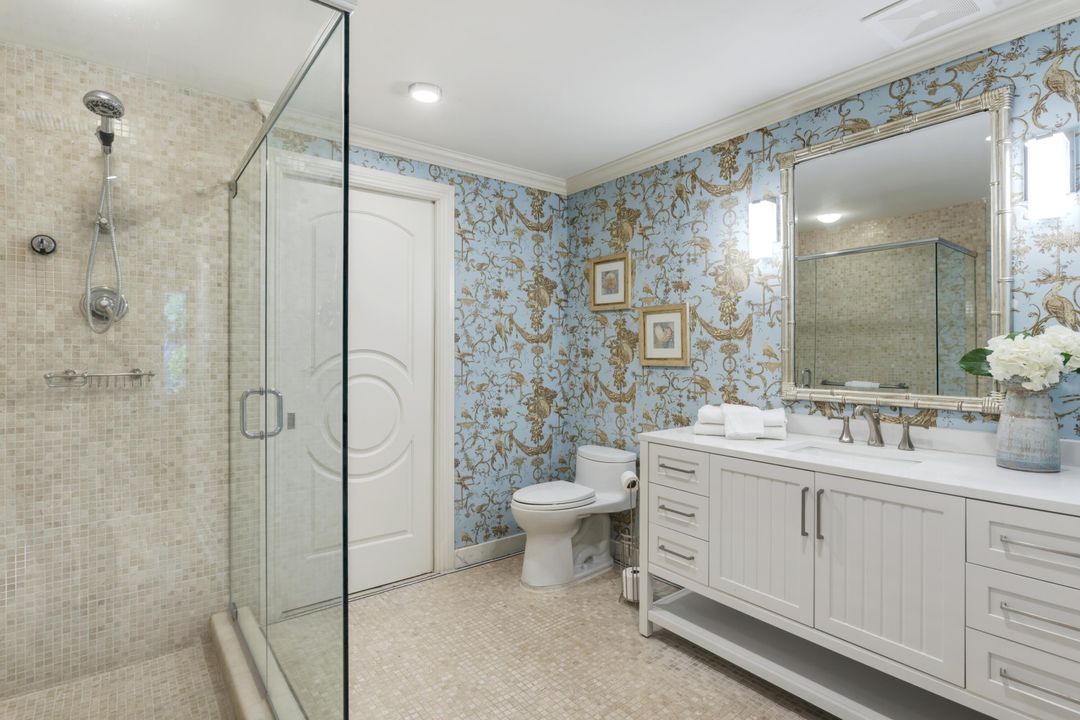 На продажу: $7,750,000 (3 спален, 2 ванн, 4900 Квадратных фут)