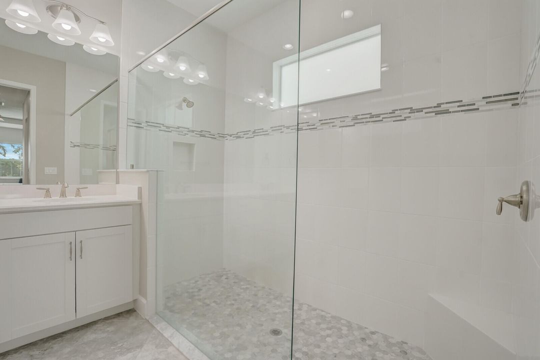 Active With Contract: $664,990 (3 beds, 2 baths, 2305 Square Feet)