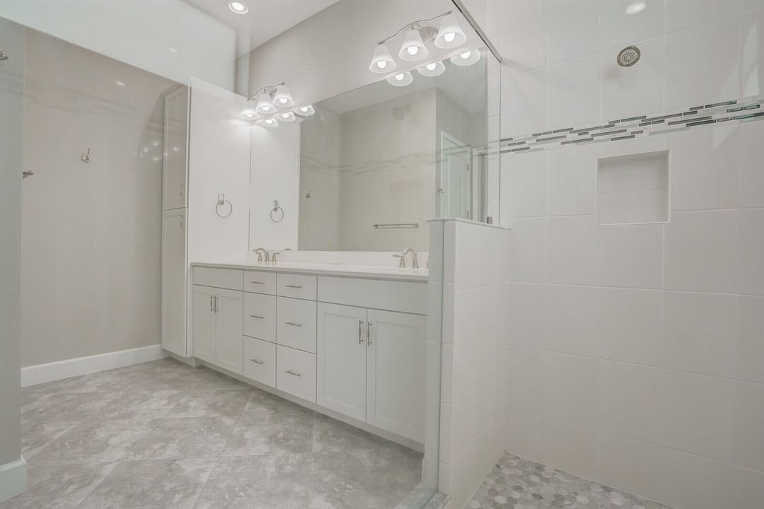 Active With Contract: $664,990 (3 beds, 2 baths, 2305 Square Feet)