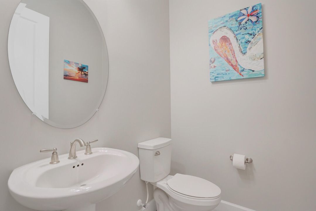 Active With Contract: $664,990 (3 beds, 2 baths, 2305 Square Feet)