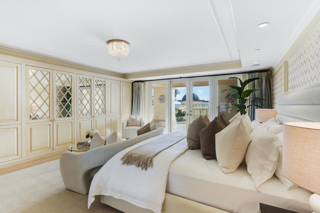 На продажу: $7,750,000 (3 спален, 2 ванн, 4900 Квадратных фут)