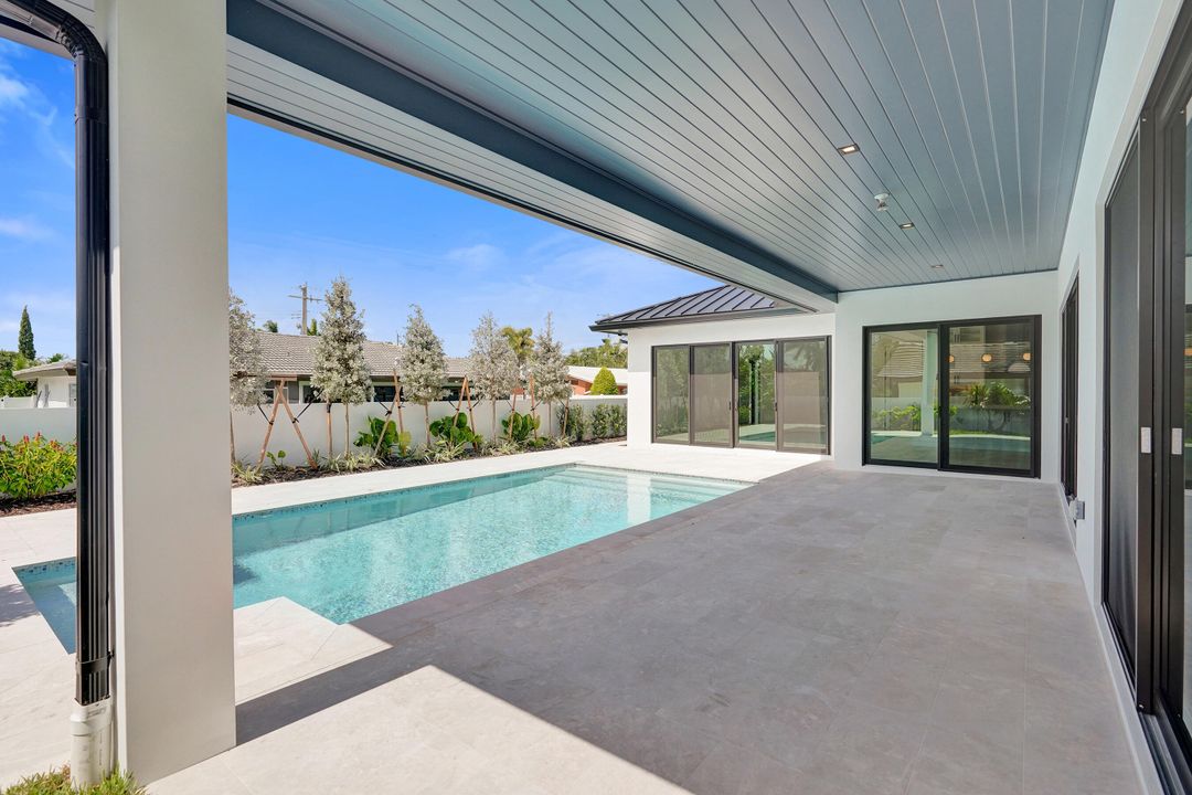 En Venta: $2,499,000 (4 camas, 3 baños, 3193 Pies cuadrados)