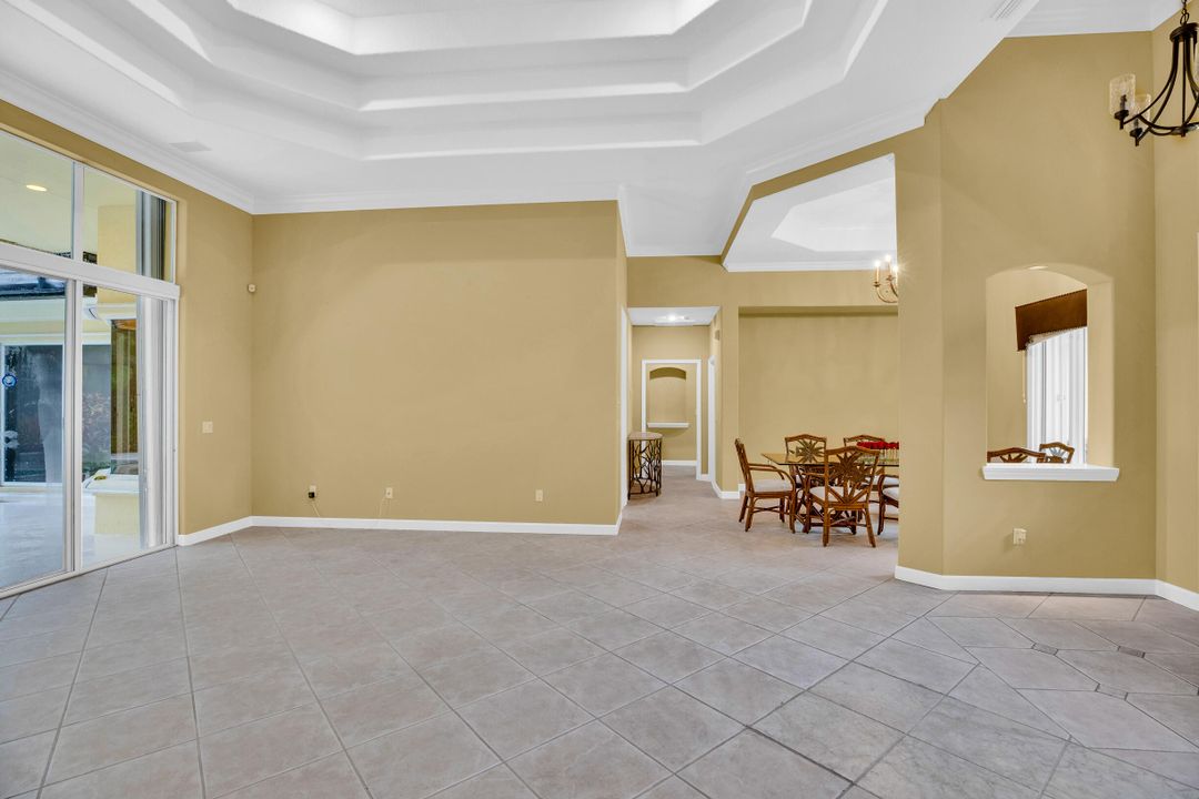 For Sale: $1,585,000 (3 beds, 3 baths, 3183 Square Feet)