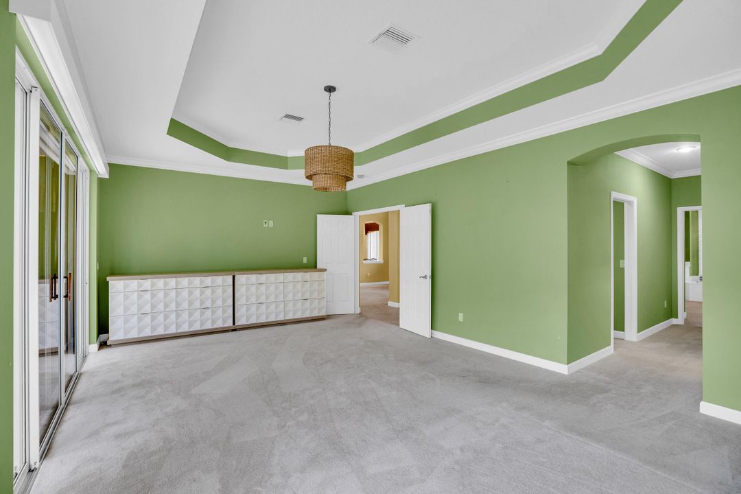 For Sale: $1,585,000 (3 beds, 3 baths, 3183 Square Feet)