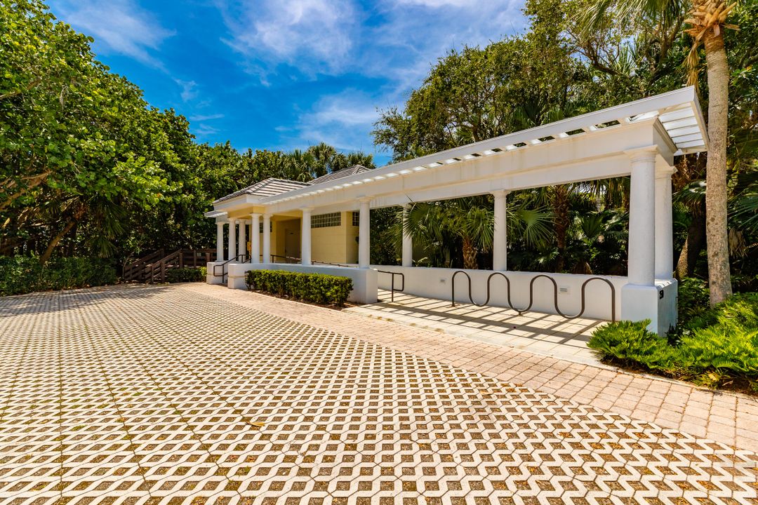 For Sale: $1,585,000 (3 beds, 3 baths, 3183 Square Feet)