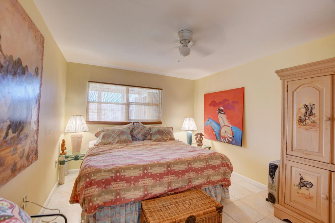 待售: $84,900 (2 贝兹, 2 浴室, 880 平方英尺)