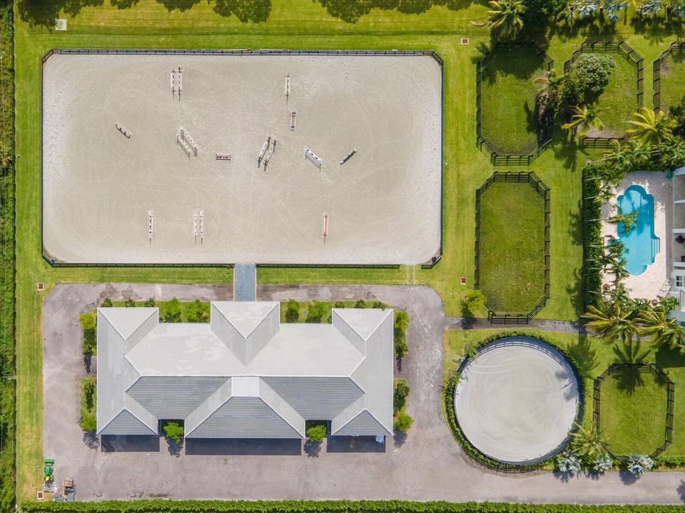 В аренду: $12,000 (6 спален, 6 ванн, 5788 Квадратных фут)