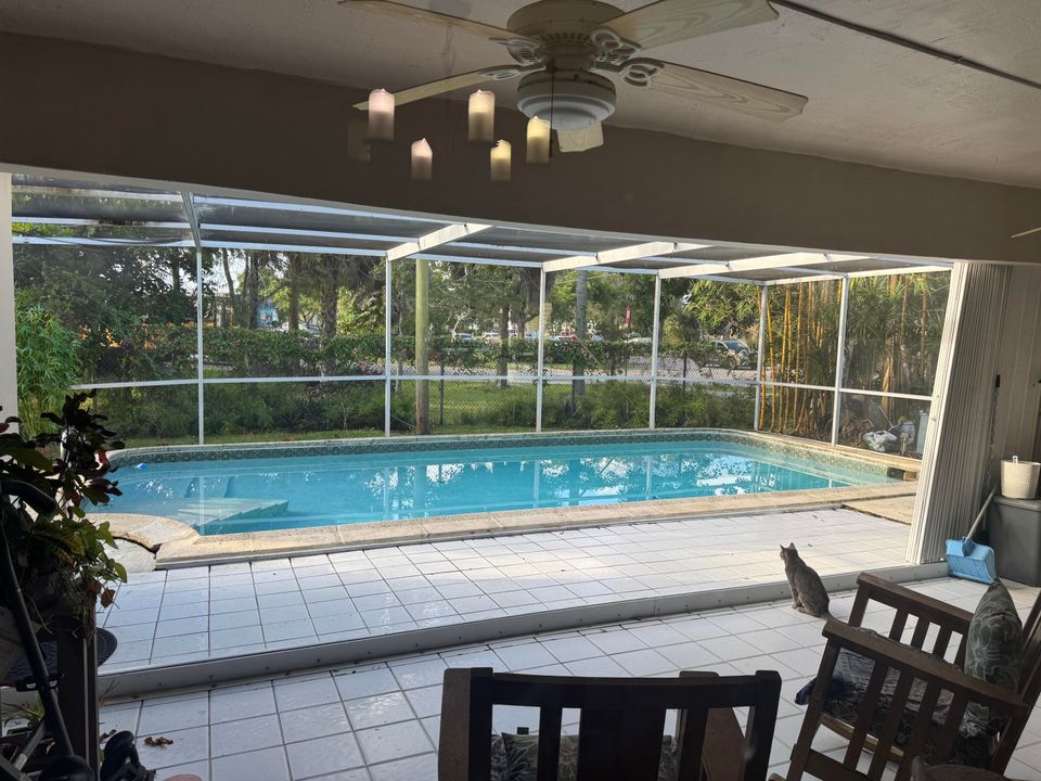 Active With Contract: $575,000 (3 beds, 2 baths, 1745 Square Feet)