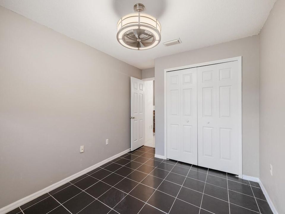 待售: $454,999 (3 贝兹, 2 浴室, 1916 平方英尺)