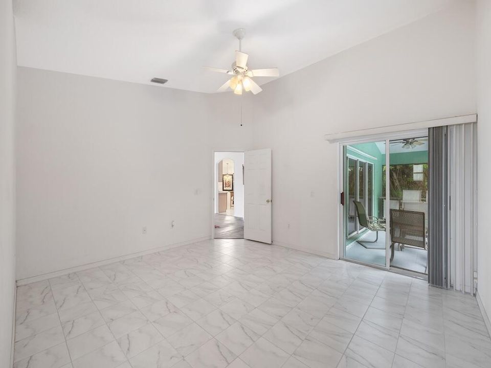 待售: $454,999 (3 贝兹, 2 浴室, 1916 平方英尺)