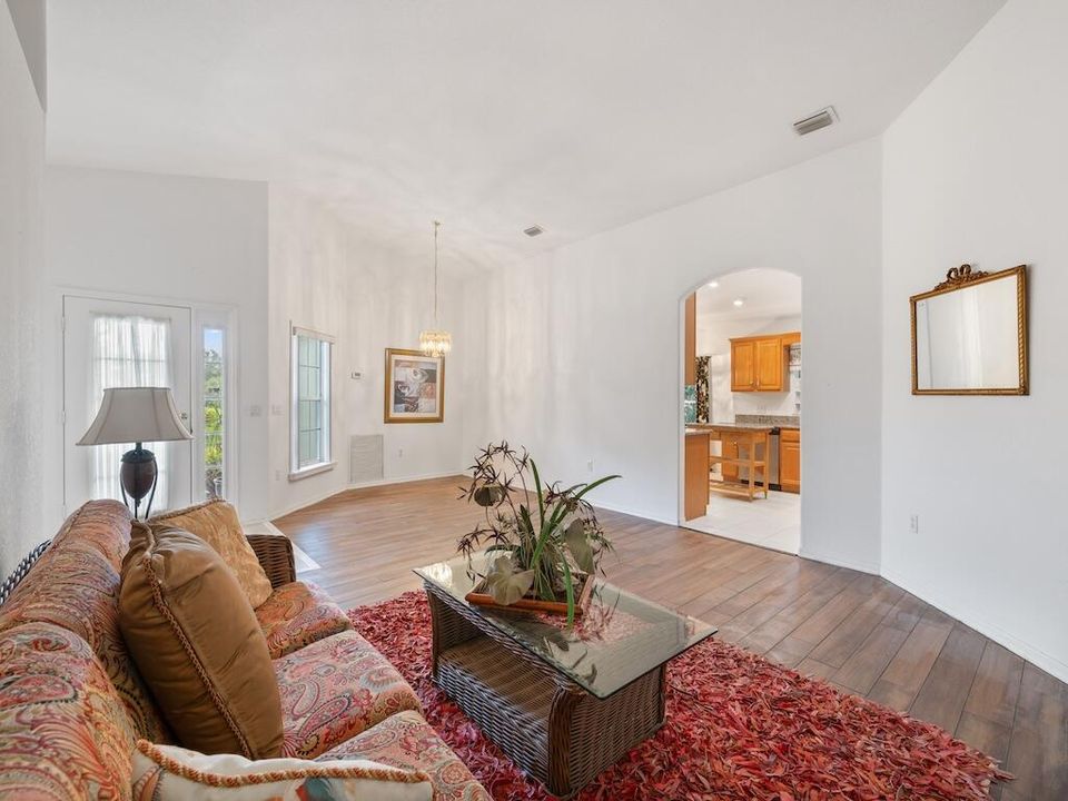 待售: $454,999 (3 贝兹, 2 浴室, 1916 平方英尺)