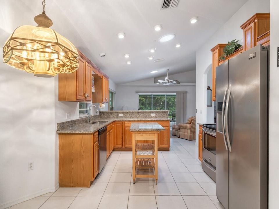 待售: $454,999 (3 贝兹, 2 浴室, 1916 平方英尺)