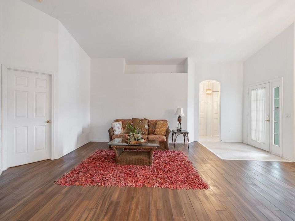 待售: $454,999 (3 贝兹, 2 浴室, 1916 平方英尺)