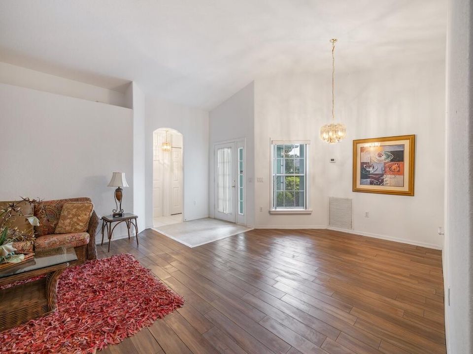 待售: $454,999 (3 贝兹, 2 浴室, 1916 平方英尺)