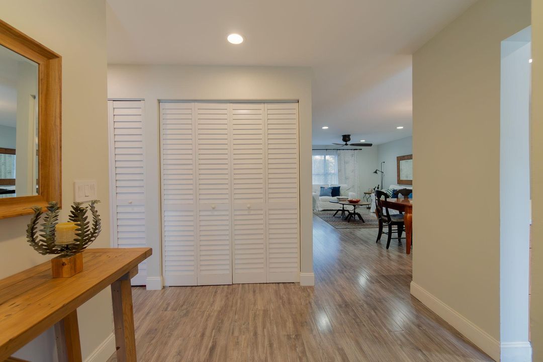 Active With Contract: $4,250 (3 beds, 2 baths, 1300 Square Feet)