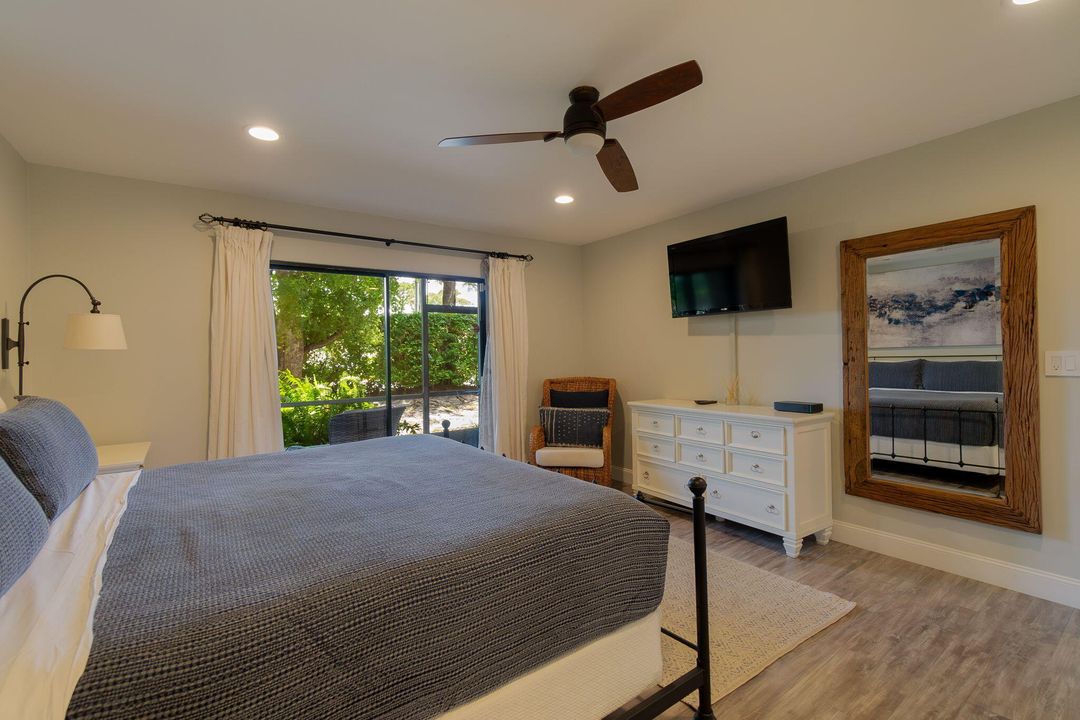 Active With Contract: $4,250 (3 beds, 2 baths, 1300 Square Feet)