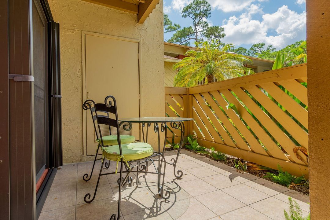 Active With Contract: $4,250 (3 beds, 2 baths, 1300 Square Feet)