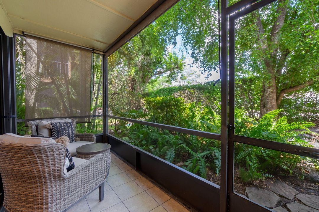 Active With Contract: $4,250 (3 beds, 2 baths, 1300 Square Feet)