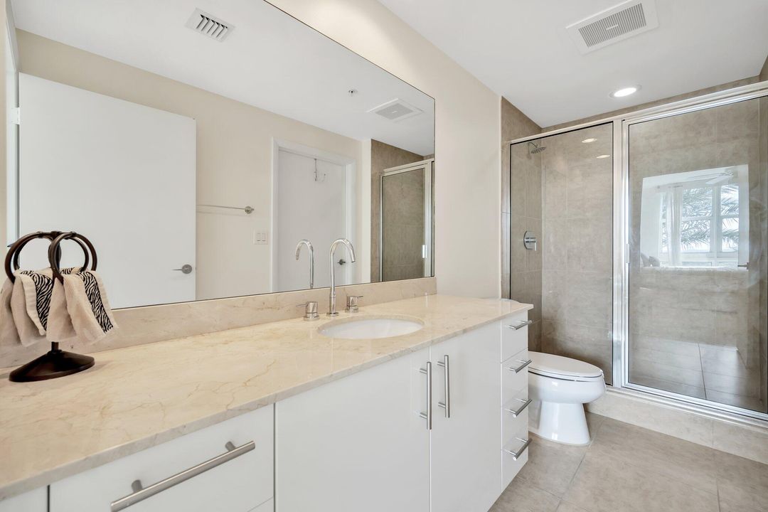 Activo con contrato: $9,000 (2 camas, 2 baños, 1192 Pies cuadrados)