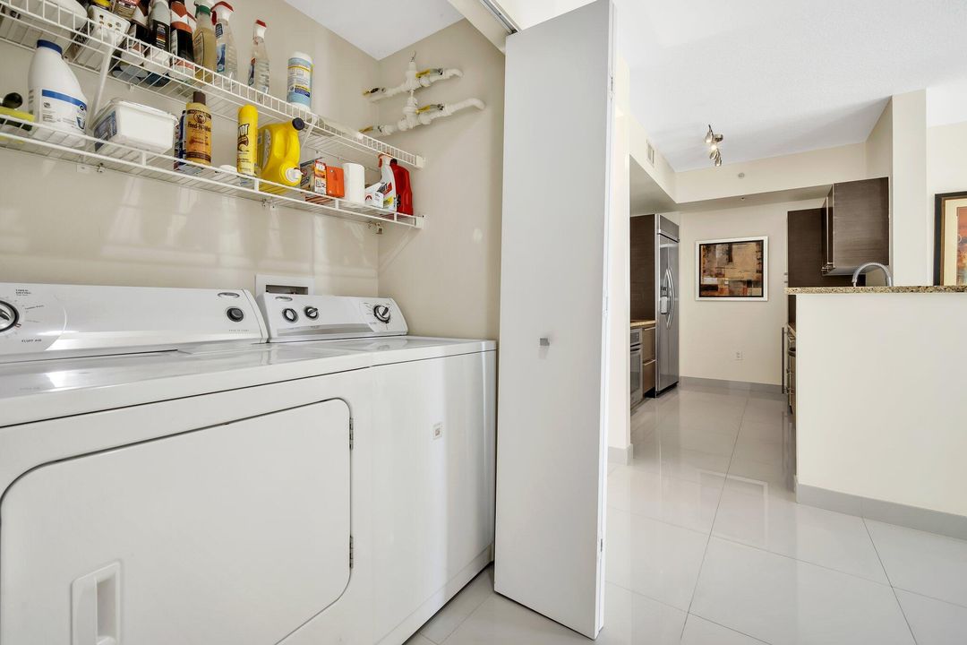 Activo con contrato: $9,000 (2 camas, 2 baños, 1192 Pies cuadrados)