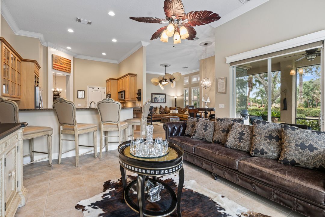 For Rent: $3,700 (3 beds, 3 baths, 2462 Square Feet)